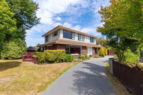 Photo of property in 14 Pasadena Place, Harewood, Christchurch, 8051