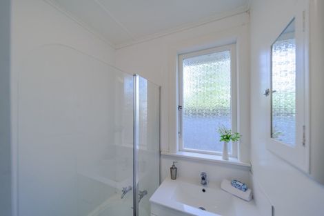 Photo of property in 8 Mason Avenue, Maraenui, Napier, 4110