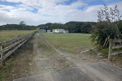 Photo of property in 77 Jack Boyd Drive, Mangawhai Heads, Mangawhai, 0573