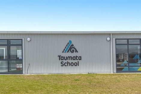 Photo of property in 9 Bradley Avenue, Pyes Pa, Tauranga, 3112