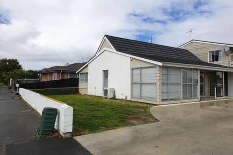 Photo of property in 1/470 Hereford Street, Linwood, Christchurch, 8011