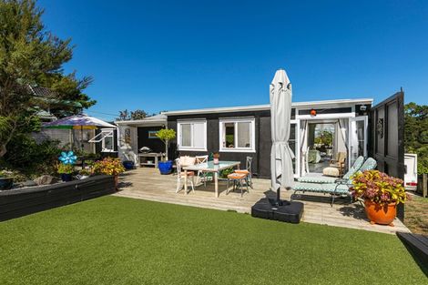 Photo of property in 5 Remu Place, Greenhithe, Auckland, 0632