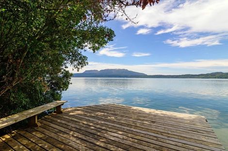 Photo of property in 33 Spencer Road, Lake Tarawera, Rotorua, 3076