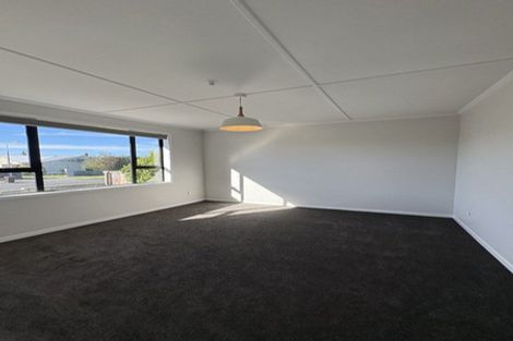 Photo of property in 11 Dyson Street, Strathern, Invercargill, 9812