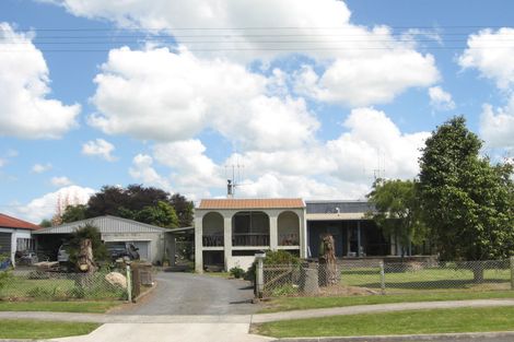 Photo of property in 39 Carlyle Street, Leamington, Cambridge, 3432