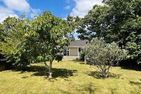 Photo of property in 147 Bartholomew Road, Levin, 5510