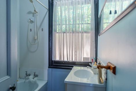 Photo of property in 4a Seaview Terrace, Bluff Hill, Napier, 4110