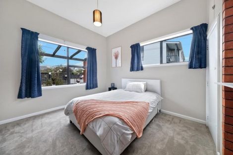 Photo of property in 19a Somerfield Street, Somerfield, Christchurch, 8024