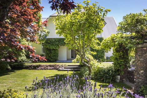 Photo of property in 31 Elmira Avenue, Hokowhitu, Palmerston North, 4410