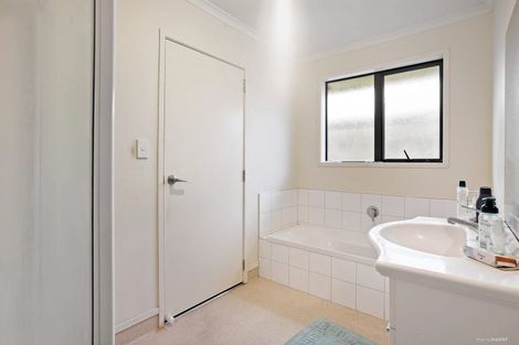 Photo of property in 132 Brookfield Street, Hamilton East, Hamilton, 3216