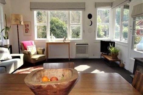 Photo of property in 2 Leicester Street, Picton, 7220