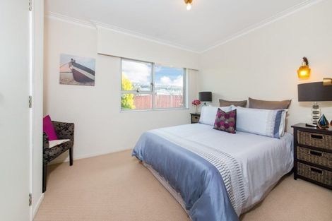 Photo of property in 1/47 Prince Regent Drive, Half Moon Bay, Auckland, 2012