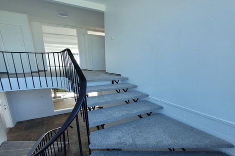 Photo of property in 3 Moera Place, Stanmore Bay, Whangaparaoa, 0932