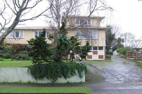 Photo of property in 27 Snowdon Avenue, Terrace End, Palmerston North, 4410