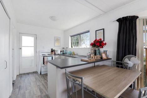 Photo of property in 82 Tawa Street, Melville, Hamilton, 3206