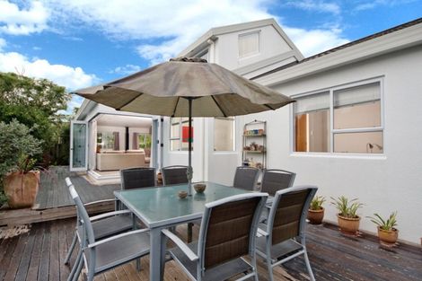 Photo of property in 29 Glucina Avenue, West Harbour, Auckland, 0618