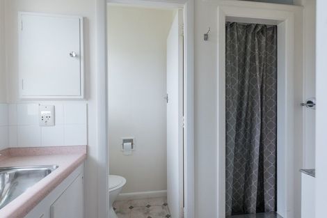 Photo of property in Riviera Motels, 6/62 Golf Road, Tahunanui, Nelson, 7011