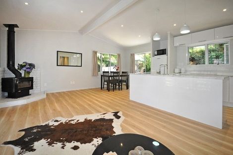Photo of property in 1/8 Sapphire Place, Bayview, Auckland, 0629