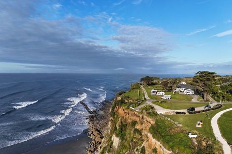 Photo of property in 2 Larsen Street, Cape Foulwind, Westport, 7892