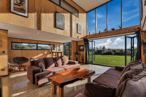 Photo of property in 29 Newcastle Road, Hawea Flat, Wanaka, 9382