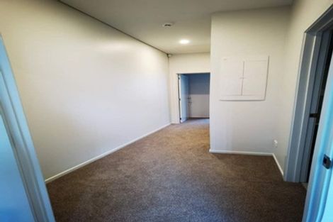 Photo of property in 18 Ceramic Lane, New Lynn, Auckland, 0600