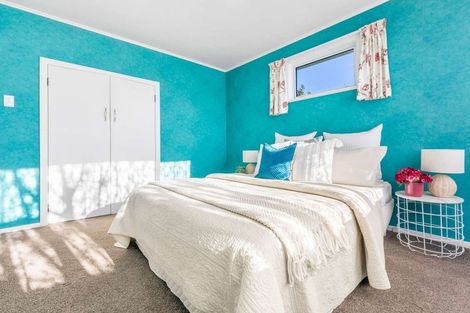 Photo of property in 2 Marsden Place, Awapuni, Palmerston North, 4412