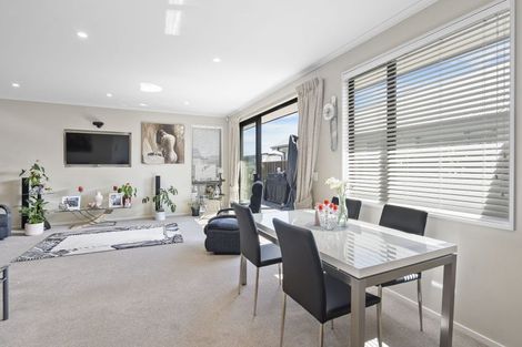 Photo of property in 77 Silverstream Boulevard, Kaiapoi, 7630