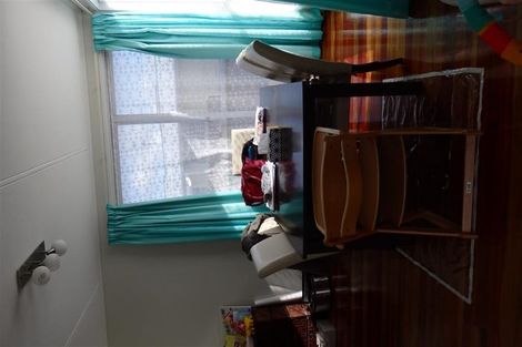 Photo of property in 15 Mclean Avenue, Papatoetoe, Auckland, 2025