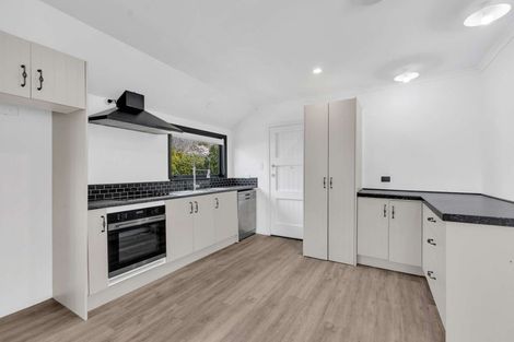 Photo of property in 9 Falstaff Street, Stratford, 4332