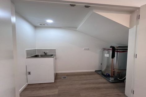 Photo of property in 7 Sheralee Place, Bucklands Beach, Auckland, 2014