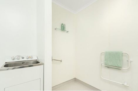 Photo of property in 8d Heath Street, Mount Maunganui, 3116