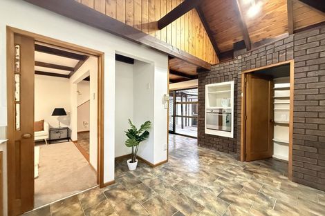 Photo of property in 46a East Coast Road, Milford, Auckland, 0620