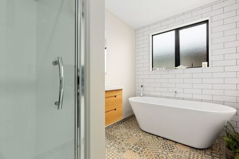 Photo of property in 188 Travis Road, New Brighton, Christchurch, 8083