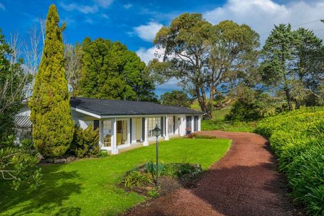 Photo of property in 68 Henwood Road, Taupaki, Henderson, 0782