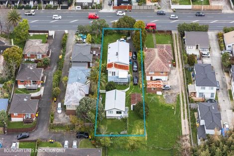 Photo of property in 3199 Great North Road, New Lynn, Auckland, 0600
