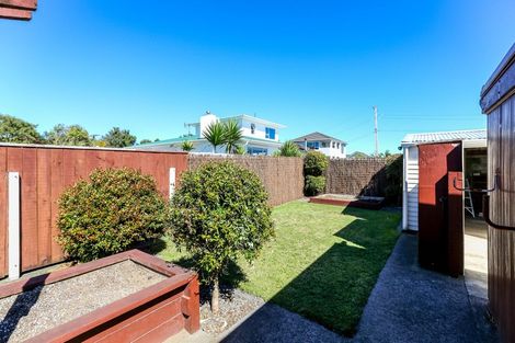 Photo of property in 12 Trafalgar Street, Westown, New Plymouth, 4310