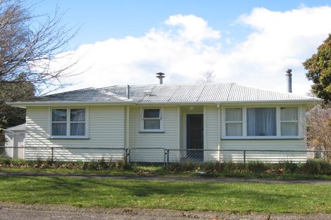 Photo of property in 14 Mawake Place, Turangi, 3334