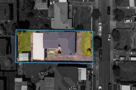 Photo of property in 102 Beaumonts Way, Manurewa, Auckland, 2102