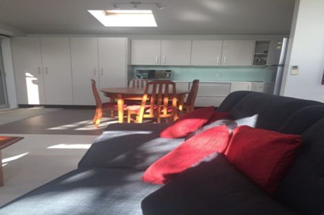 Photo of property in 74 Princes Street, Northcote Point, Auckland, 0627