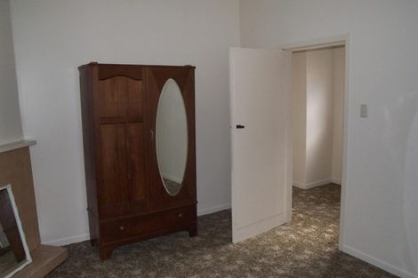 Photo of property in 25 Todman Street, Brooklyn, Wellington, 6021