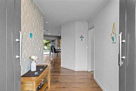 Photo of property in 25 Madison Street, Cambridge, 3434