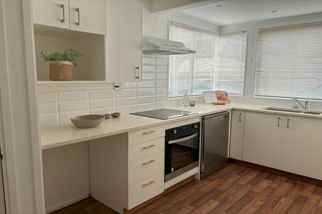 Photo of property in 48a Brixton Road, Manly, Whangaparaoa, 0930