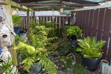 Photo of property in 4 Simcox Street, Otaki Beach, Otaki, 5512