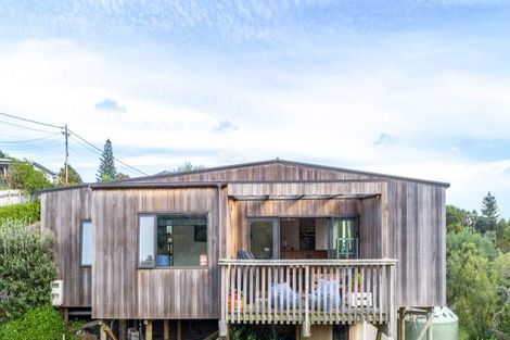 Photo of property in 33c Ocean Road, Surfdale, Waiheke Island, 1081