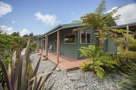 Photo of property in 83 Pupu Springs Road, 83 Pupu Springs Road, Takaka, 7183