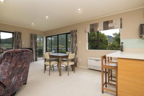 Photo of property in 243a Waikawa Road, Waikawa, Picton, 7220