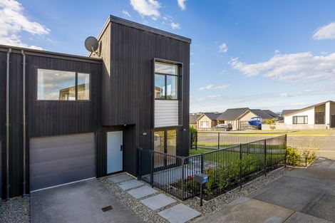 Photo of property in 2 Lords Way, Silverdale, 0932