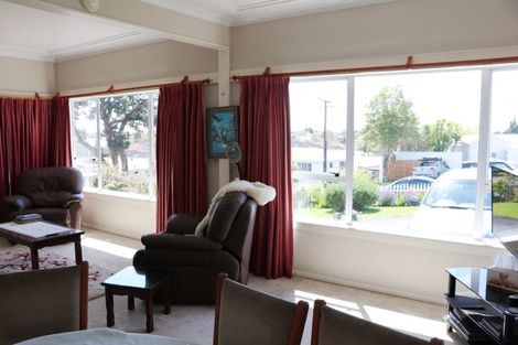 Photo of property in 5 Holden Avenue, Forest Lake, Hamilton, 3200