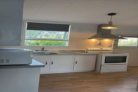 Photo of property in 14 Clendon Court, Roslyn, Palmerston North, 4414