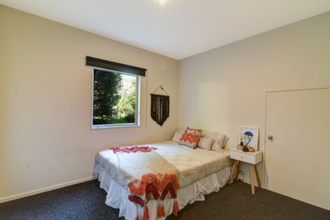 Photo of property in 14b Mckerrow Place, Sunshine Bay, Queenstown, 9300